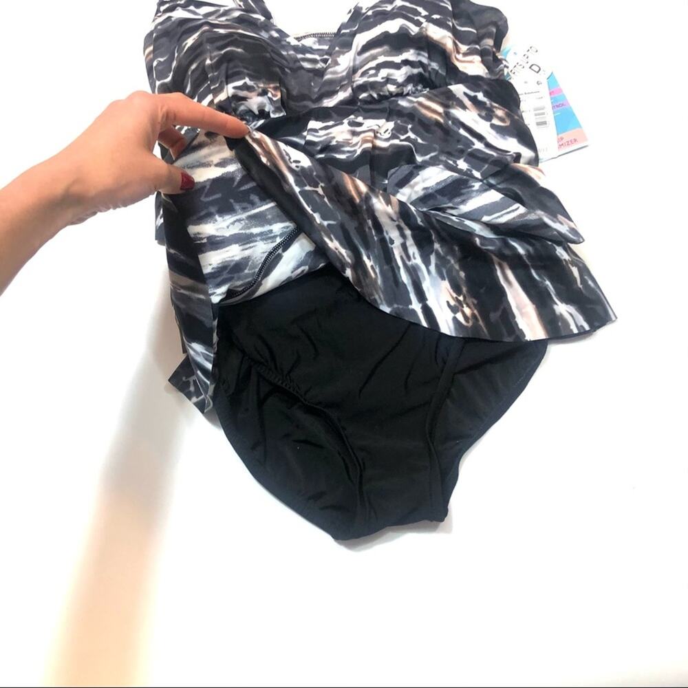 Swim Solutions Triple Tiered One-Piece Swimsuit - Picture 5 of 9